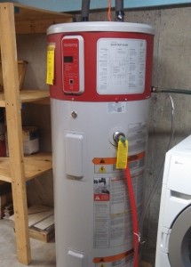 https://www.efficiencymaine.com/docs/heat-pump-water-heater-3-215x300.jpg